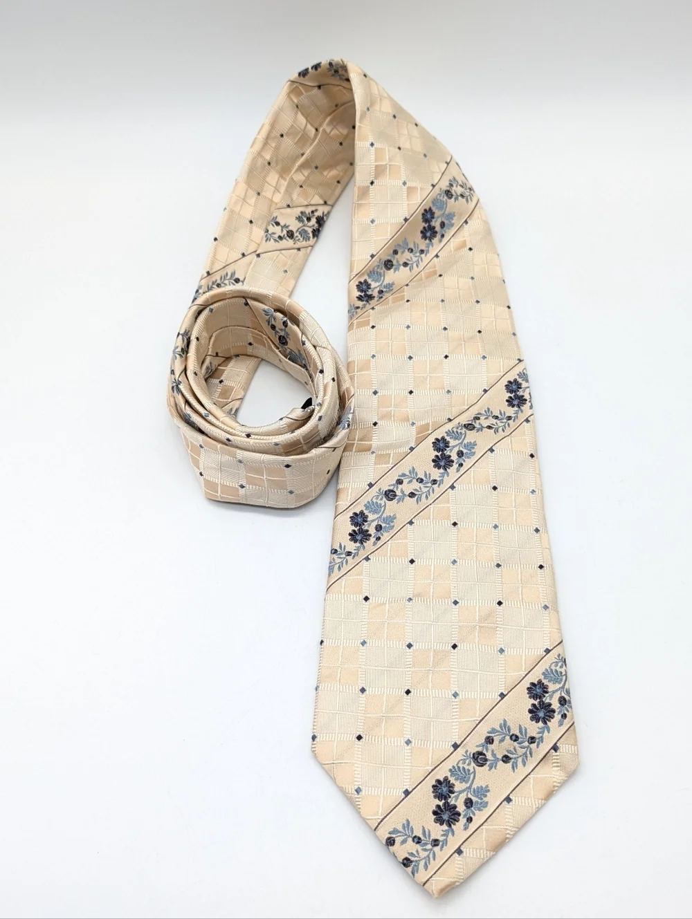 Vintage Chatsworth Cream Blue Floral Striped Silk Tie